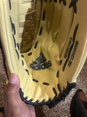 adidas Men's Yellow Leather Baseball Glove - 12 Inch